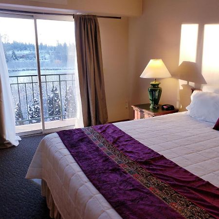 Totem Lake Hotel Kirkland Exterior photo